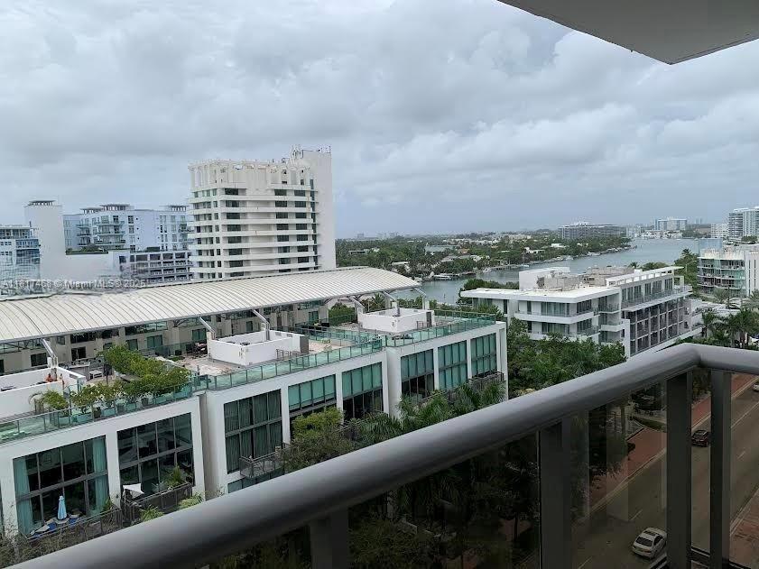 MAISON GRANDE CONDO - Residential