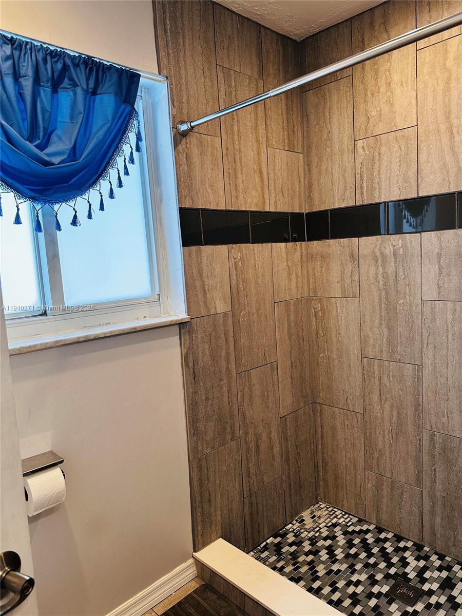 SUNRISE GOLF VILLAGE SEC - Residential