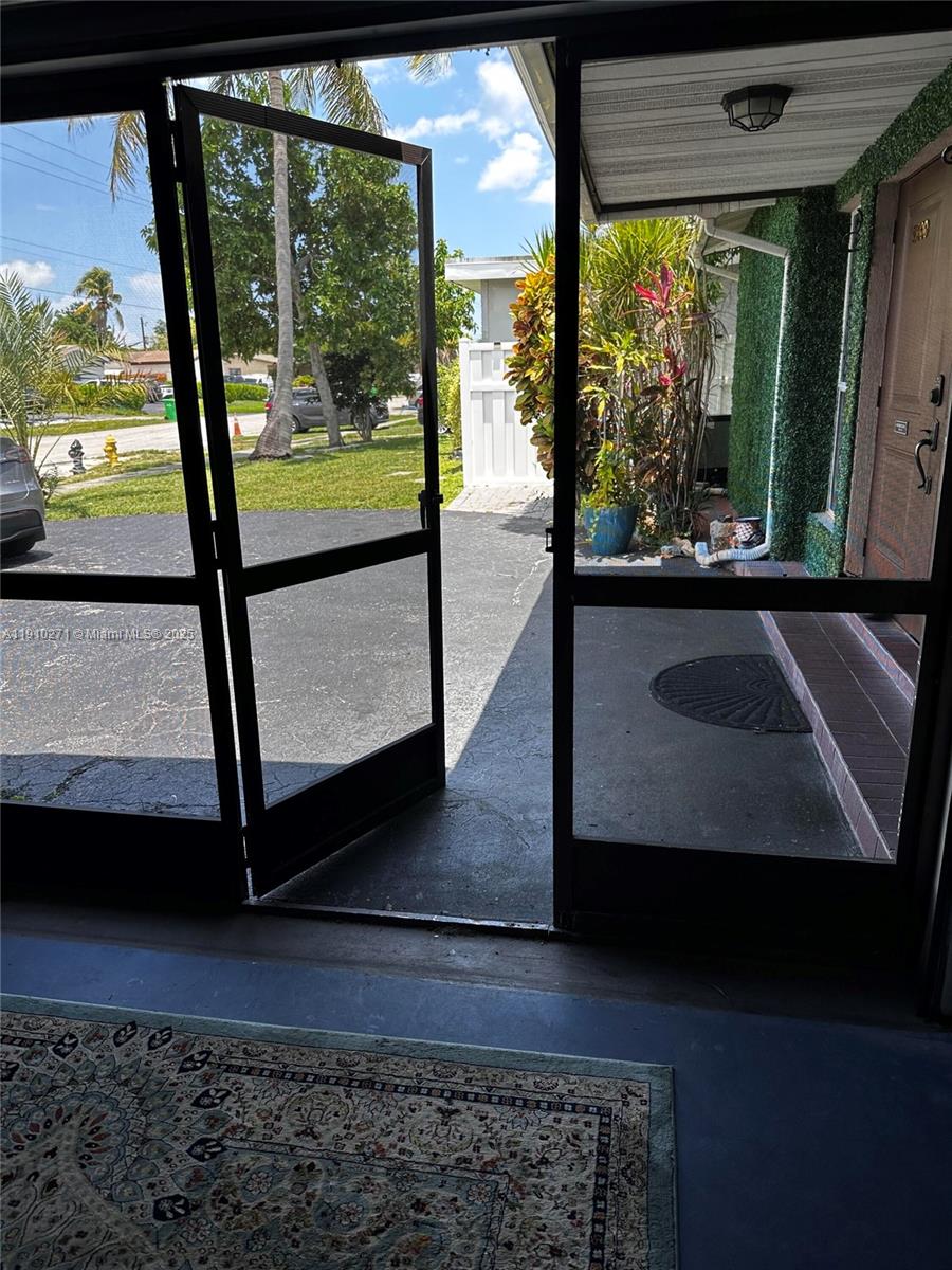 SUNRISE GOLF VILLAGE SEC - Residential