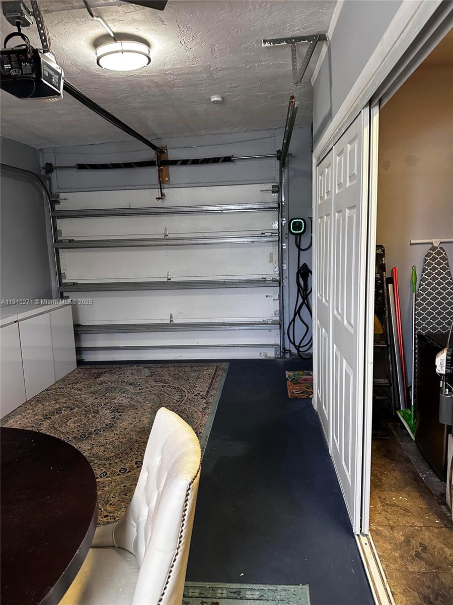 SUNRISE GOLF VILLAGE SEC - Residential