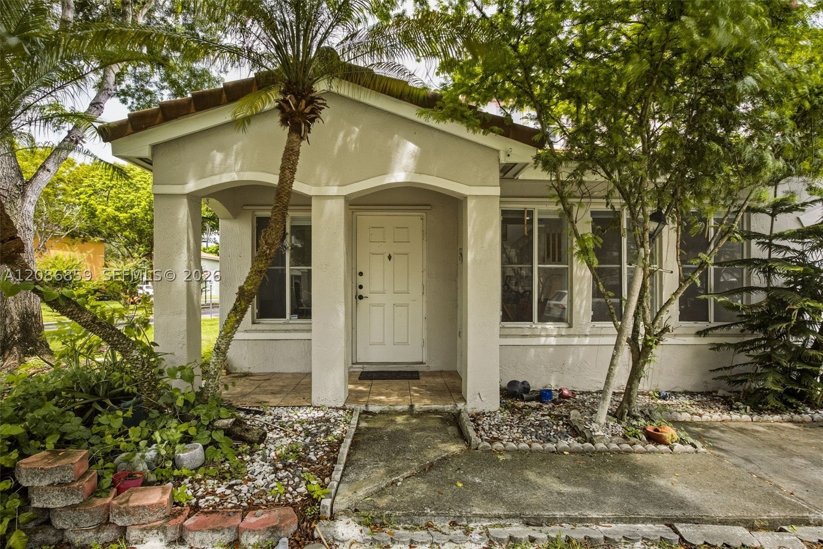 16525 SW 97th Ter