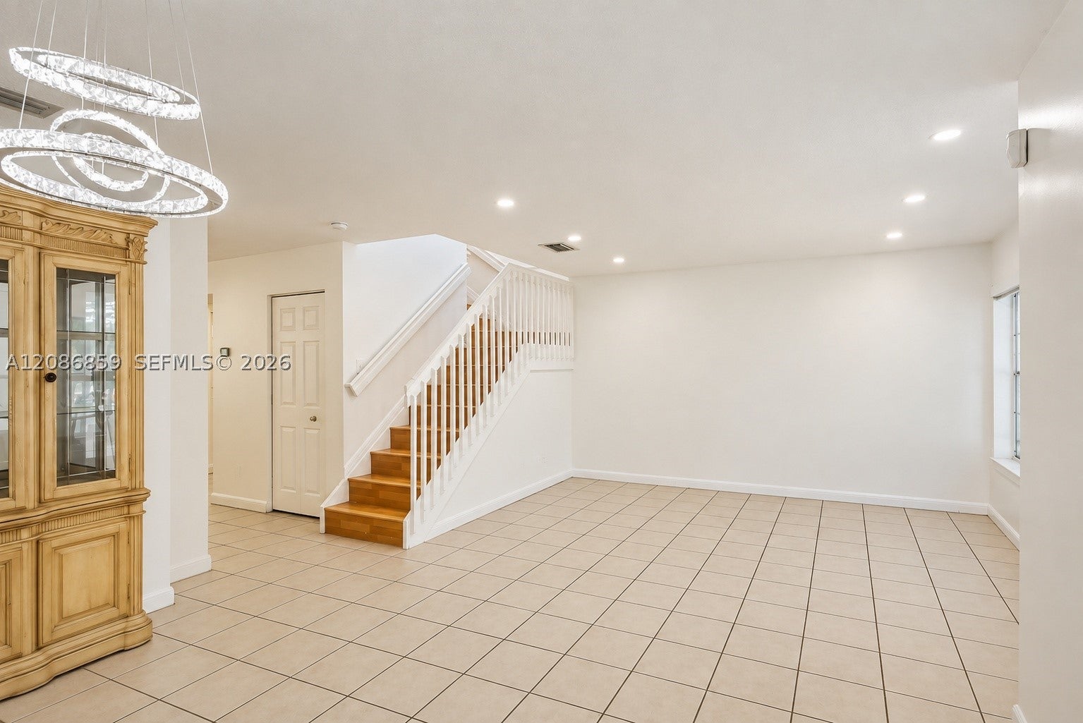 16525 SW 97th Ter