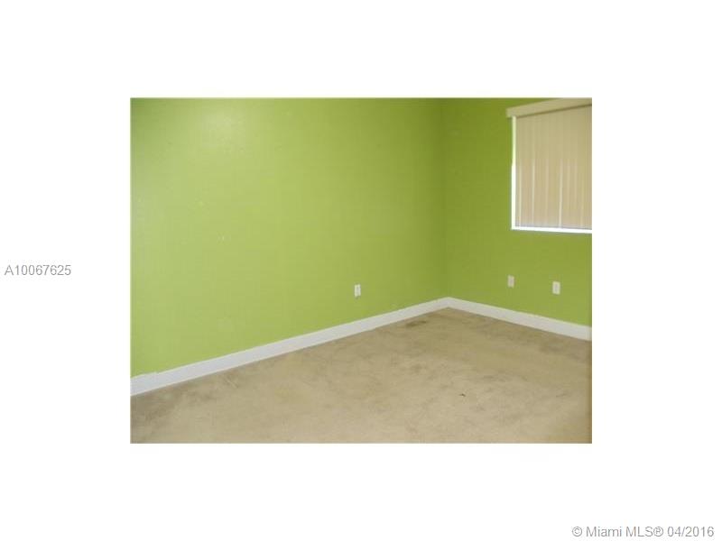 BREEZE OF GALLOWAY CONDO - Residential Lease