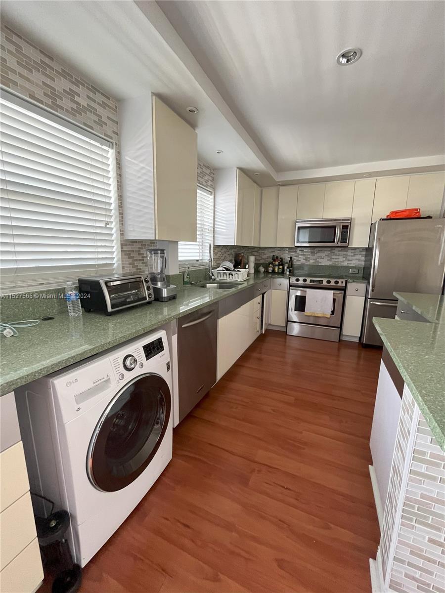 MERIDIAN PLAZA CONDO - Residential Lease