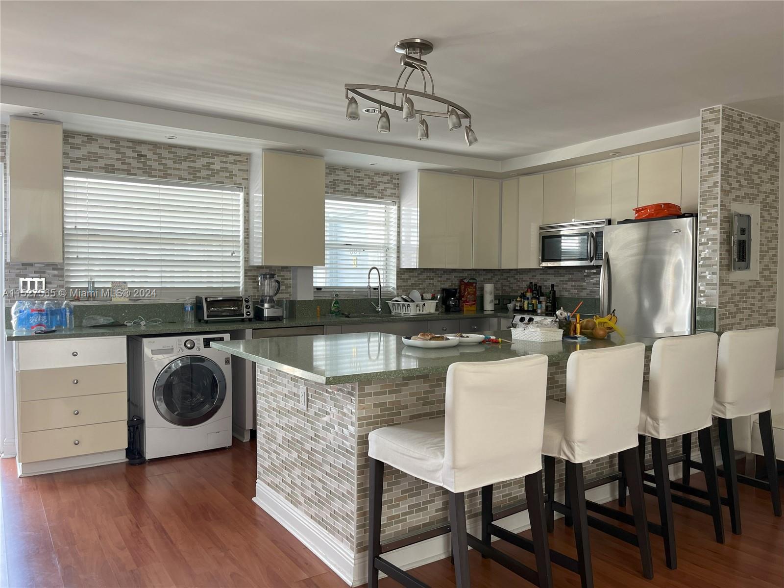 MERIDIAN PLAZA CONDO - Residential Lease