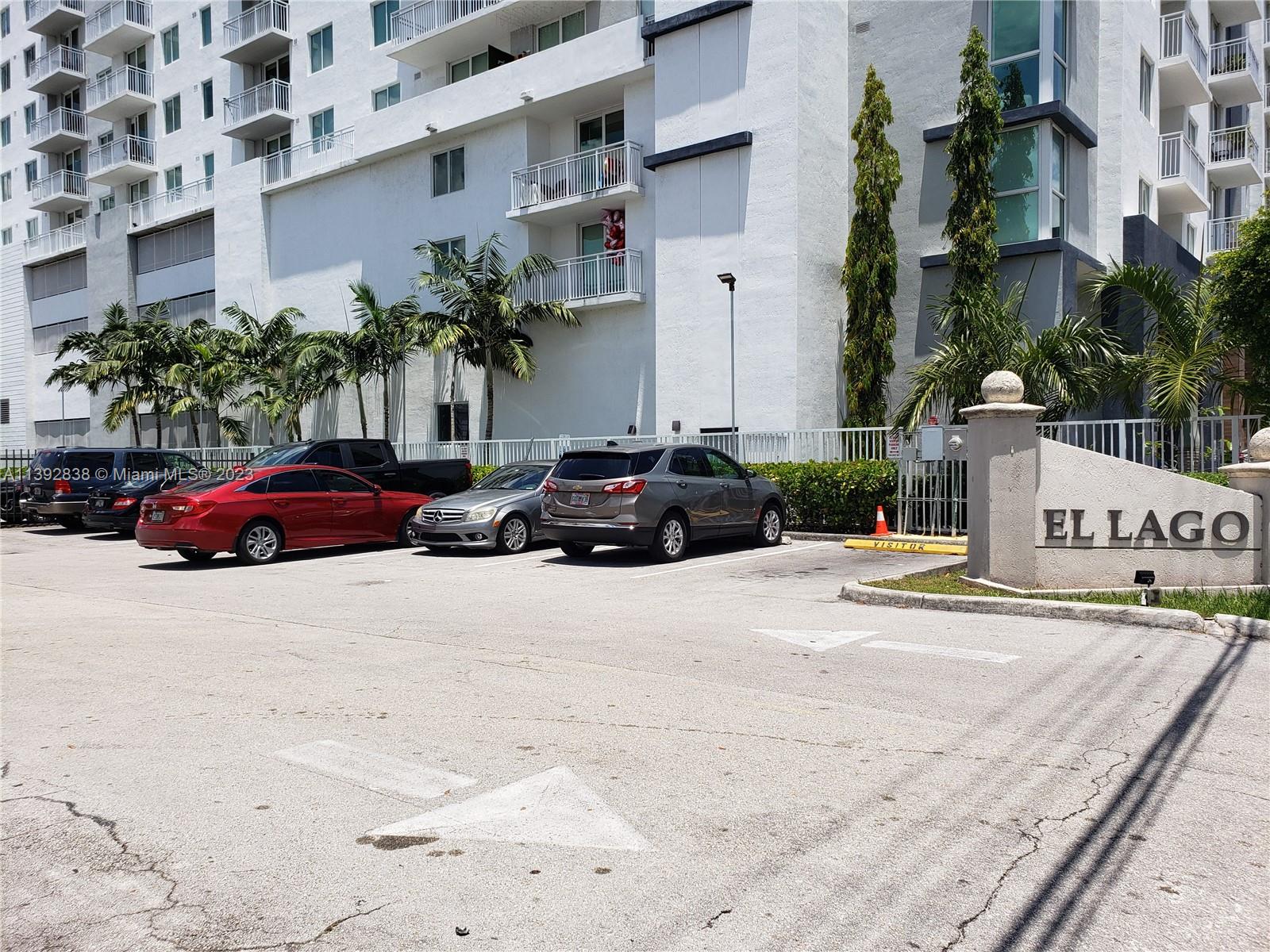 EL LAGO CONDO - Residential Lease