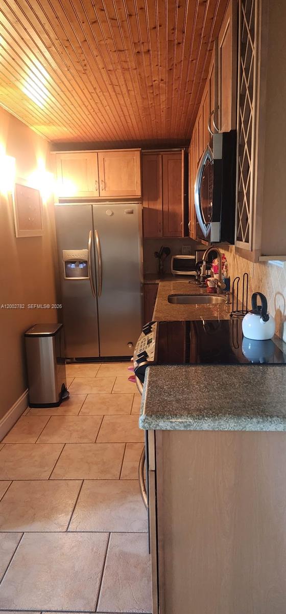 VICTORIA PARK TOWER CONDO - Residential