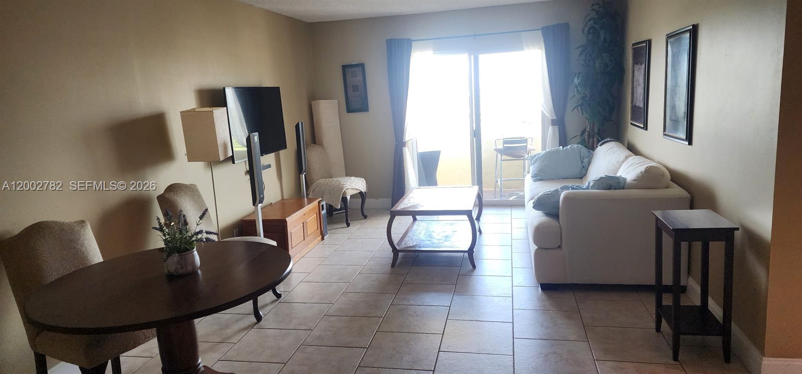 VICTORIA PARK TOWER CONDO - Residential