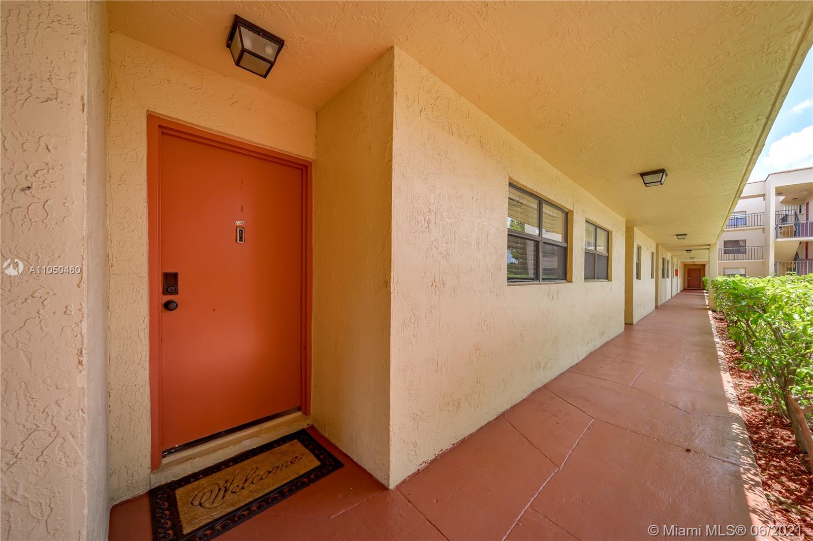 MIRAMAR CLUB #4 CONDO - Residential