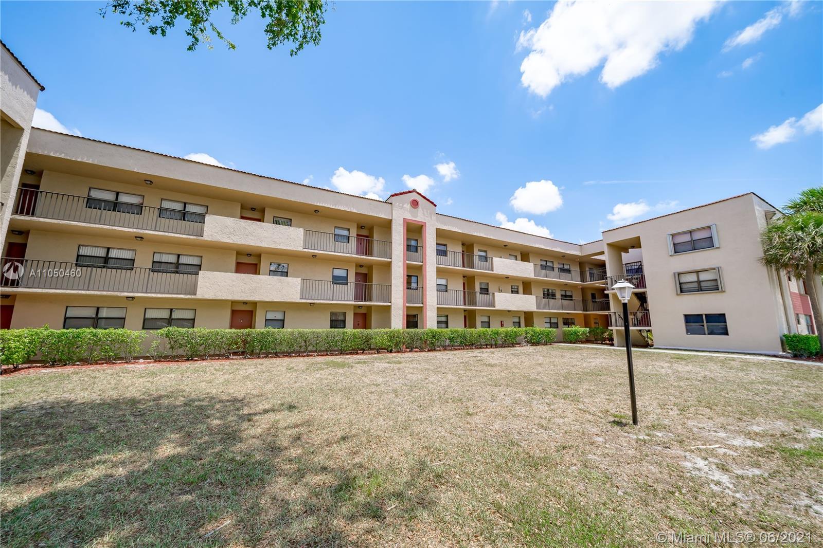 MIRAMAR CLUB #4 CONDO - Residential