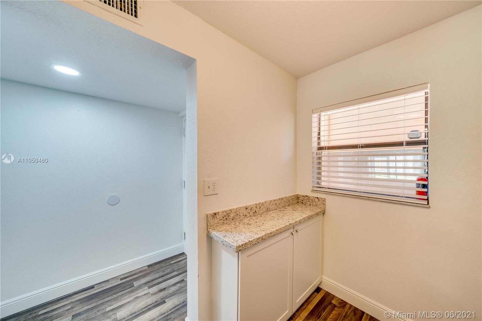 MIRAMAR CLUB #4 CONDO - Residential