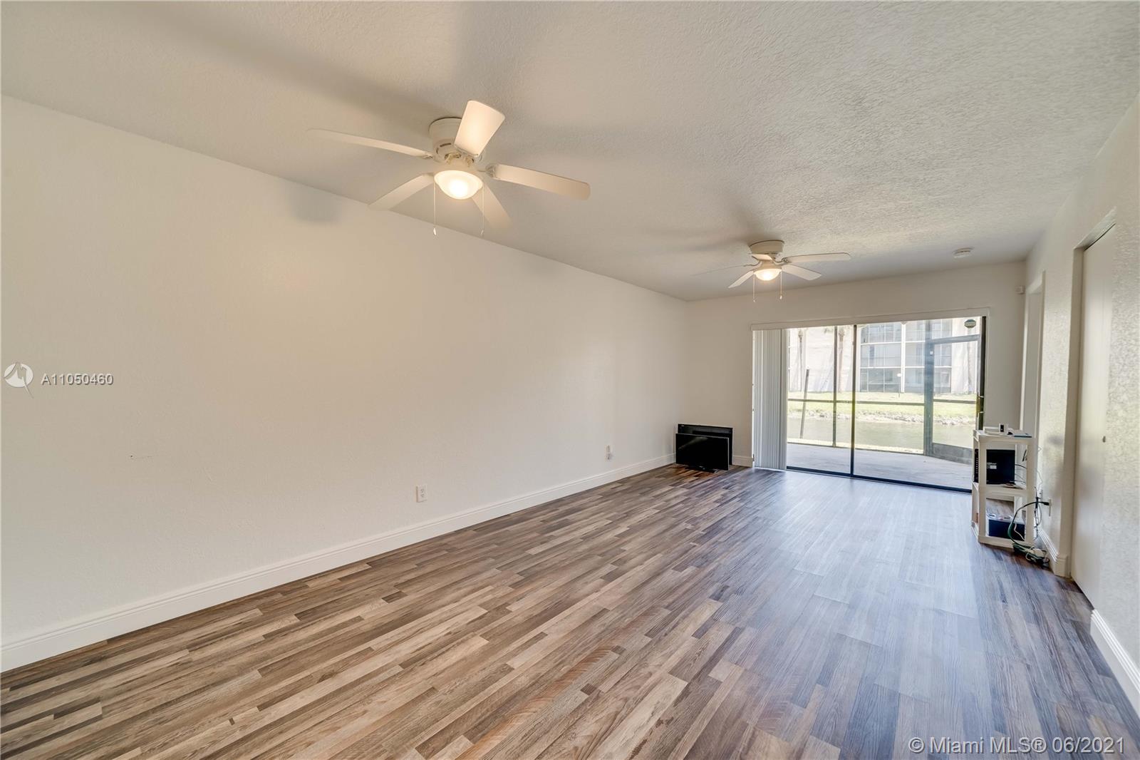 MIRAMAR CLUB #4 CONDO - Residential