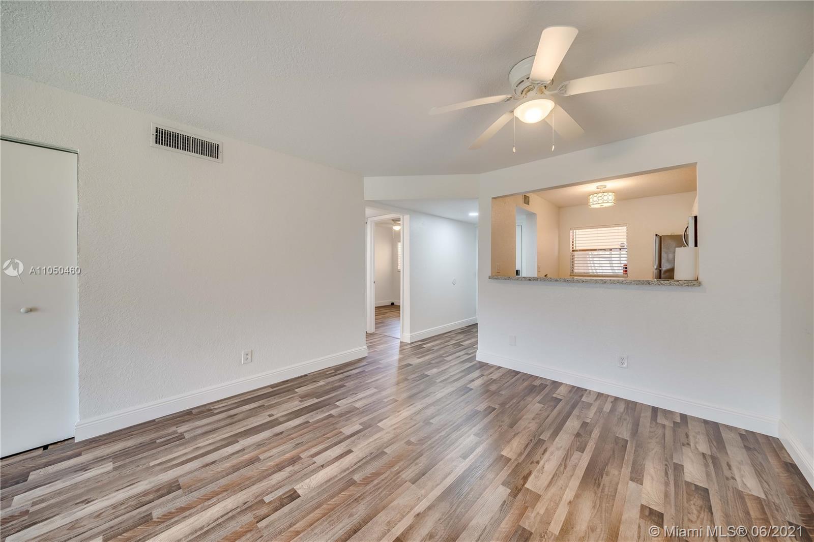 MIRAMAR CLUB #4 CONDO - Residential