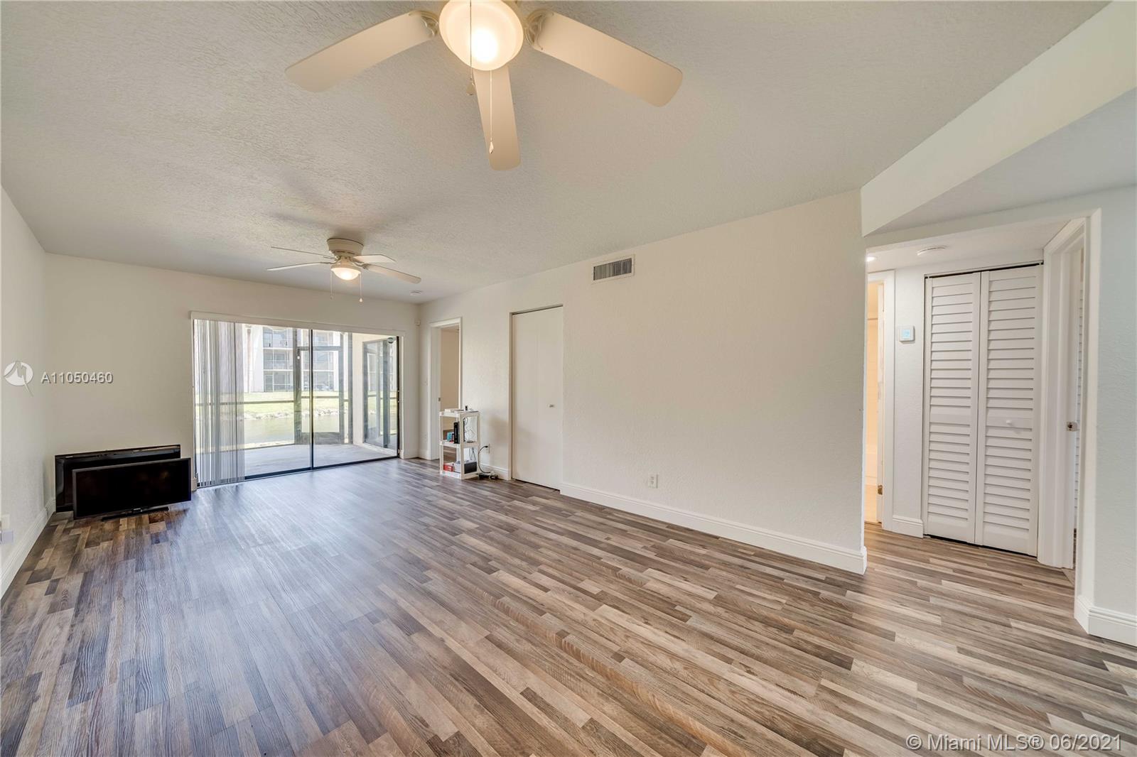 MIRAMAR CLUB #4 CONDO - Residential