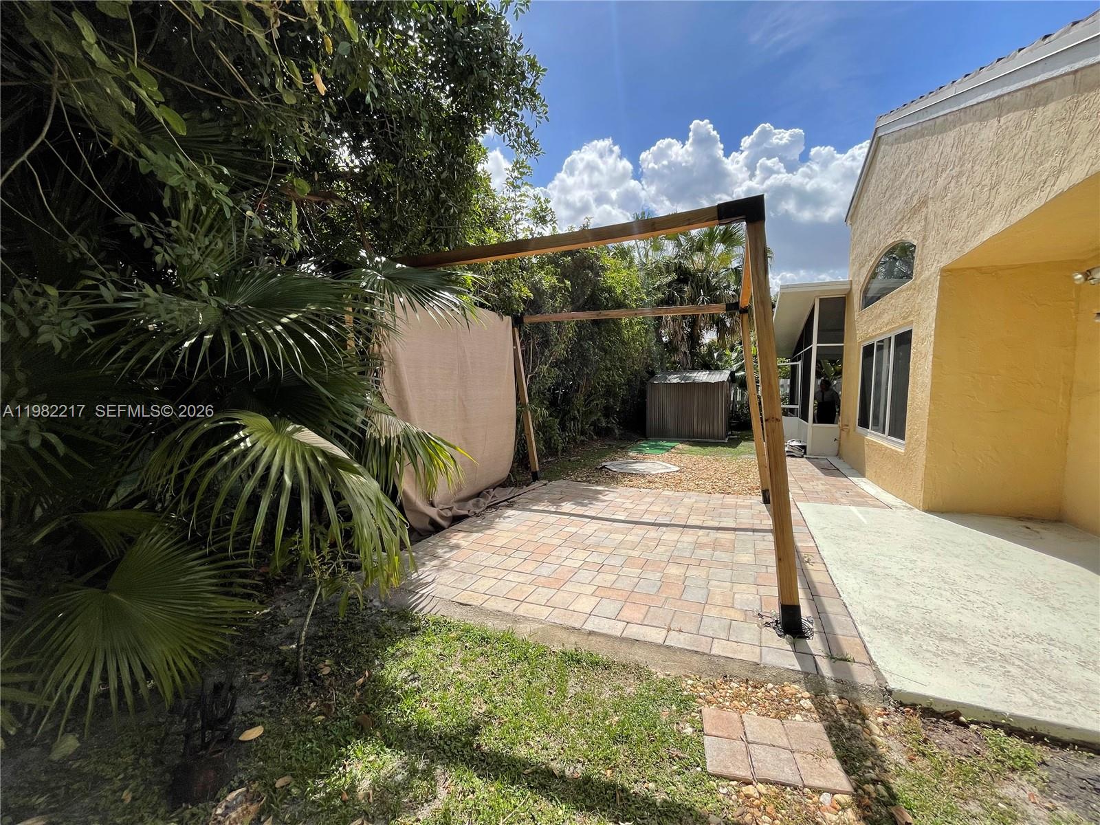 WINSTON PARK SECTION ONE - Residential