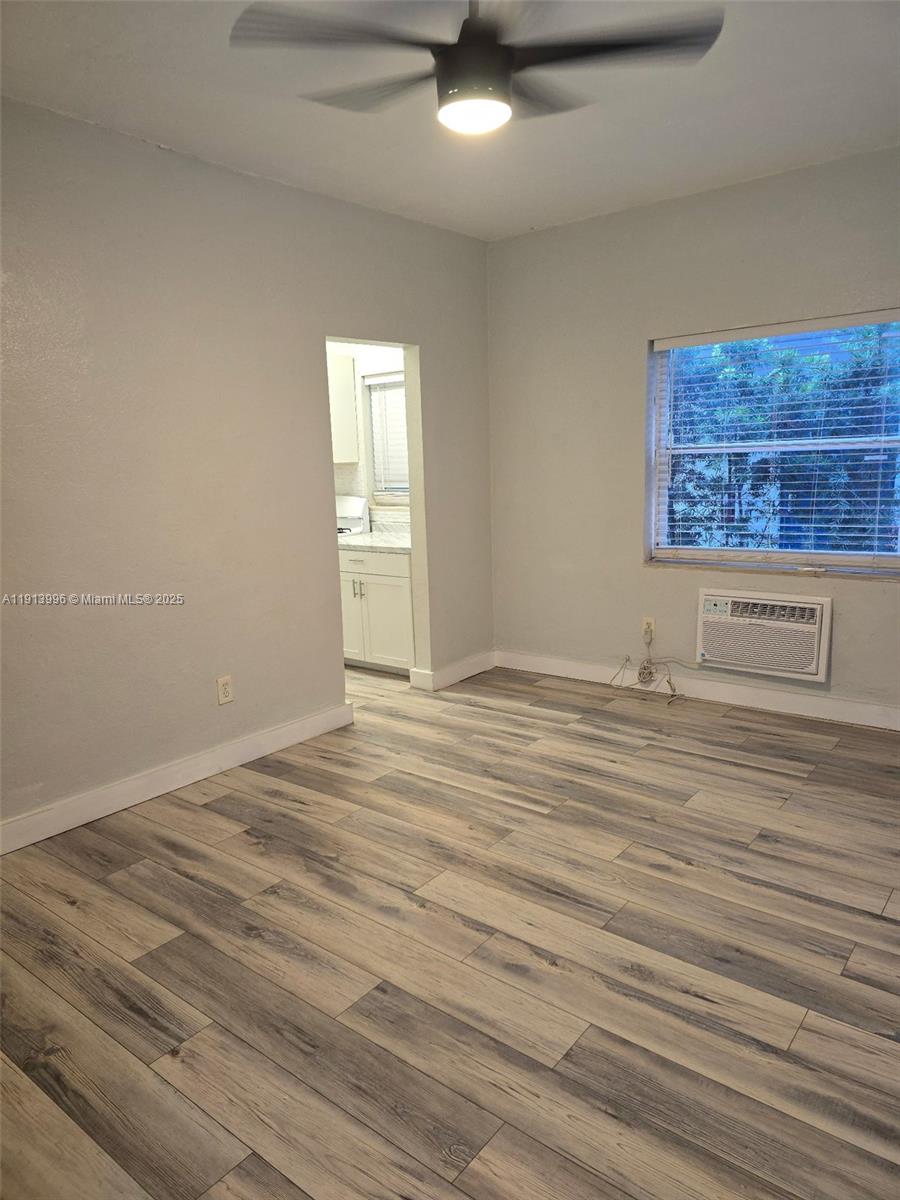 CARMEL VILLAS CONDO - Residential Lease