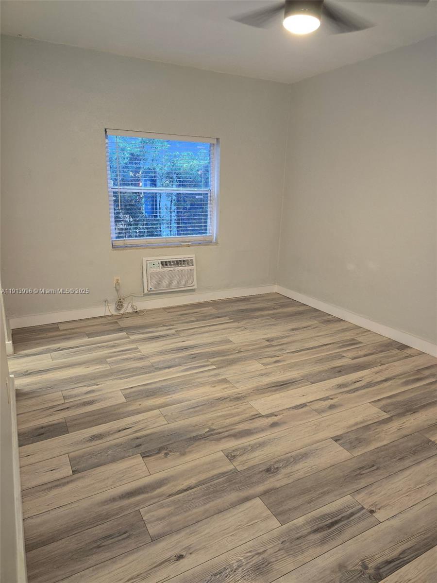 CARMEL VILLAS CONDO - Residential Lease