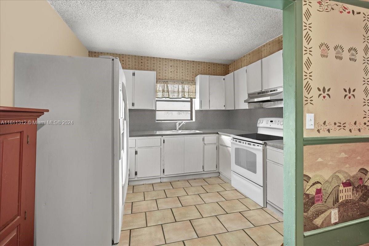 PALMLAND HOMES SOUTH NO 4 - Residential
