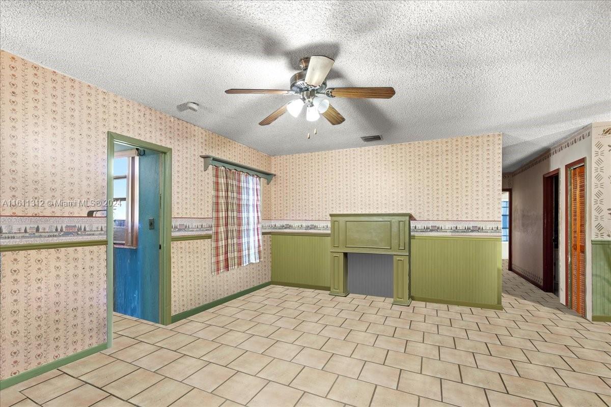 PALMLAND HOMES SOUTH NO 4 - Residential