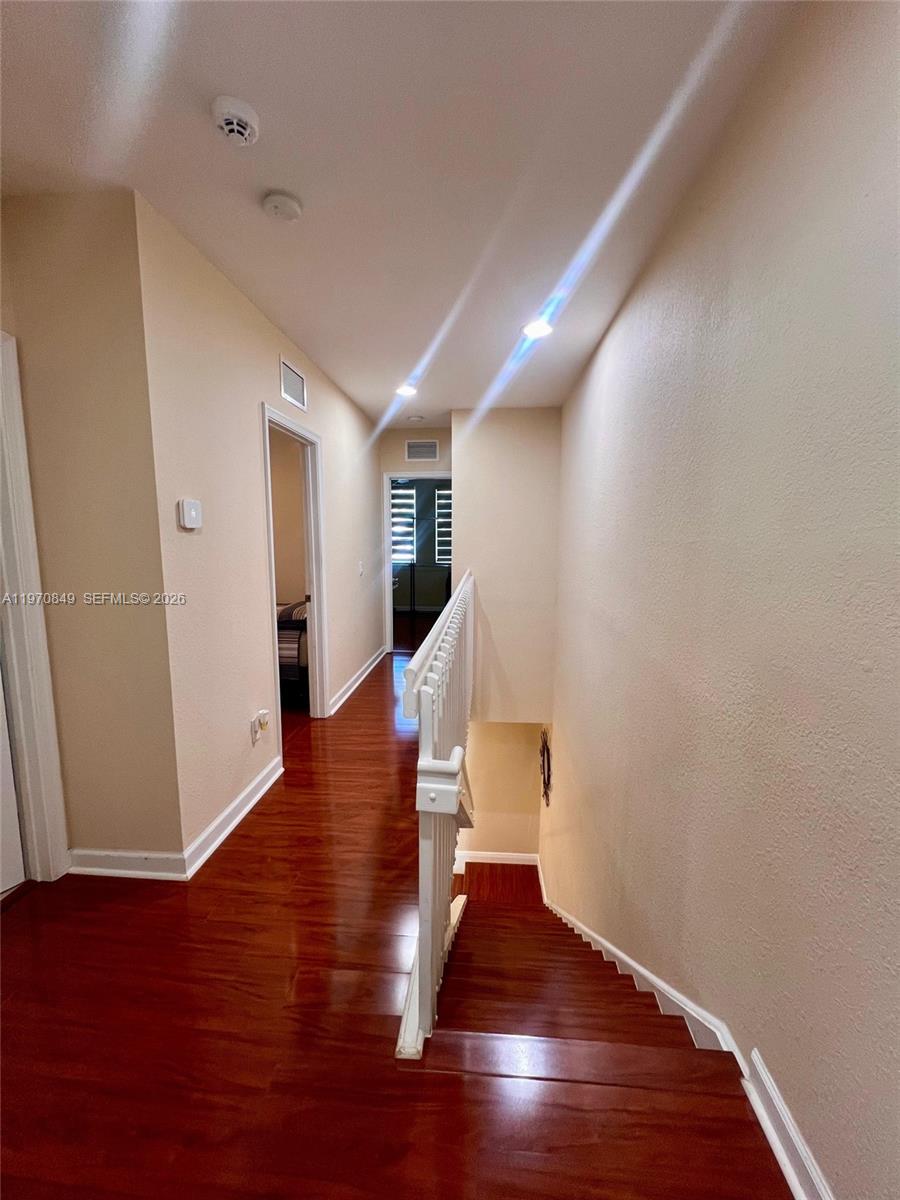 VILLAS AT NAUTICA THREE C - Residential