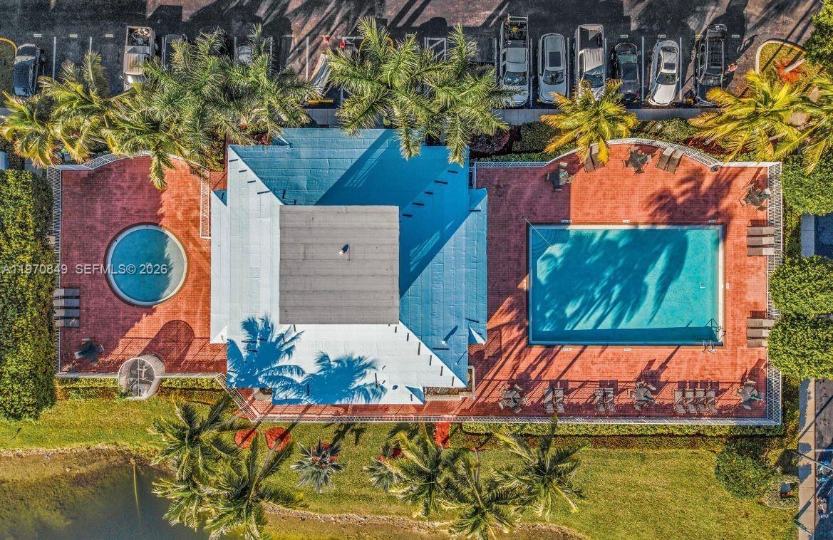 VILLAS AT NAUTICA THREE C - Residential