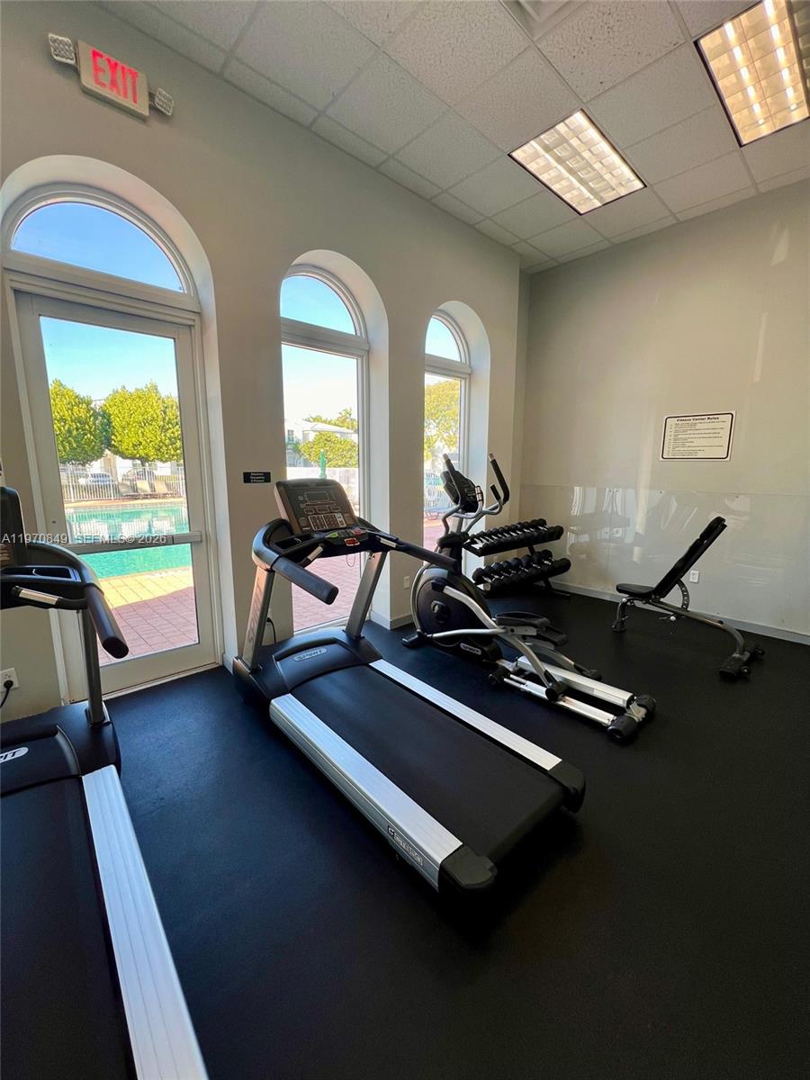 VILLAS AT NAUTICA THREE C - Residential