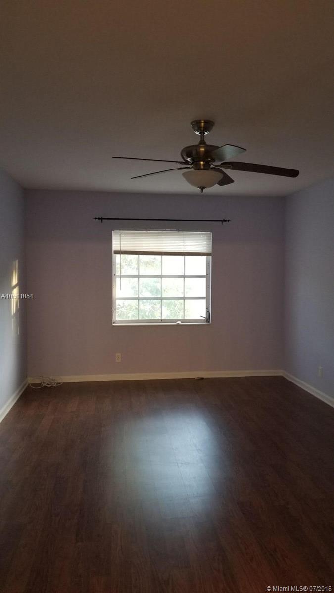 BAY COLONY CLUB CONDO - Residential Lease