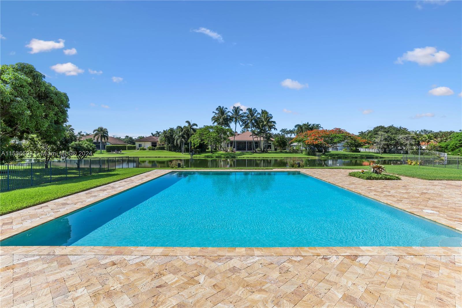 CRYSTAL GROVE ESTATES - Residential