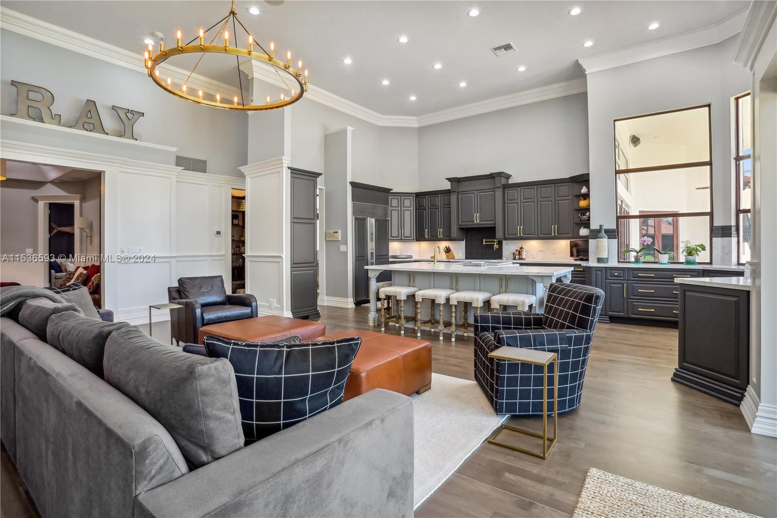 CRYSTAL GROVE ESTATES - Residential