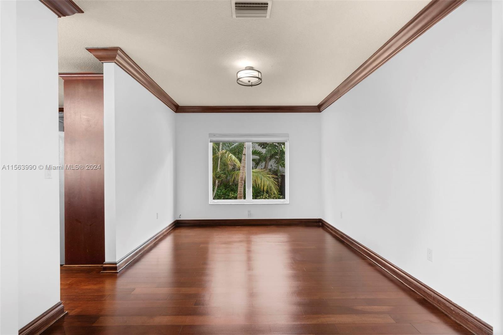 EASTERN SHORES 1ST ADDN - Residential