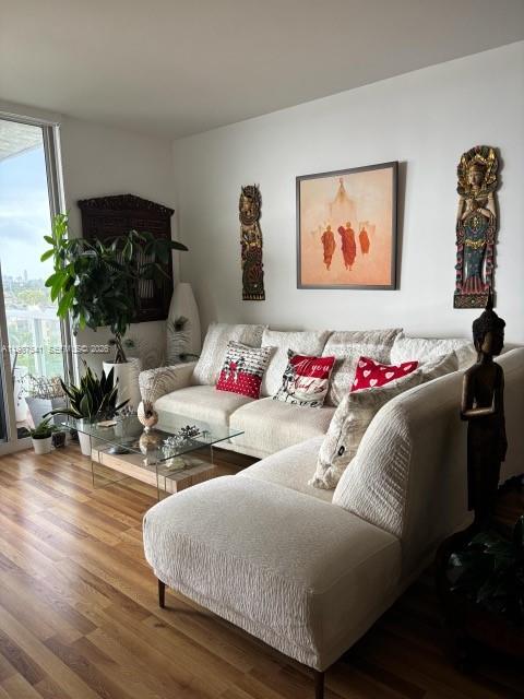 BLUE LAGOON CONDO - Residential Lease