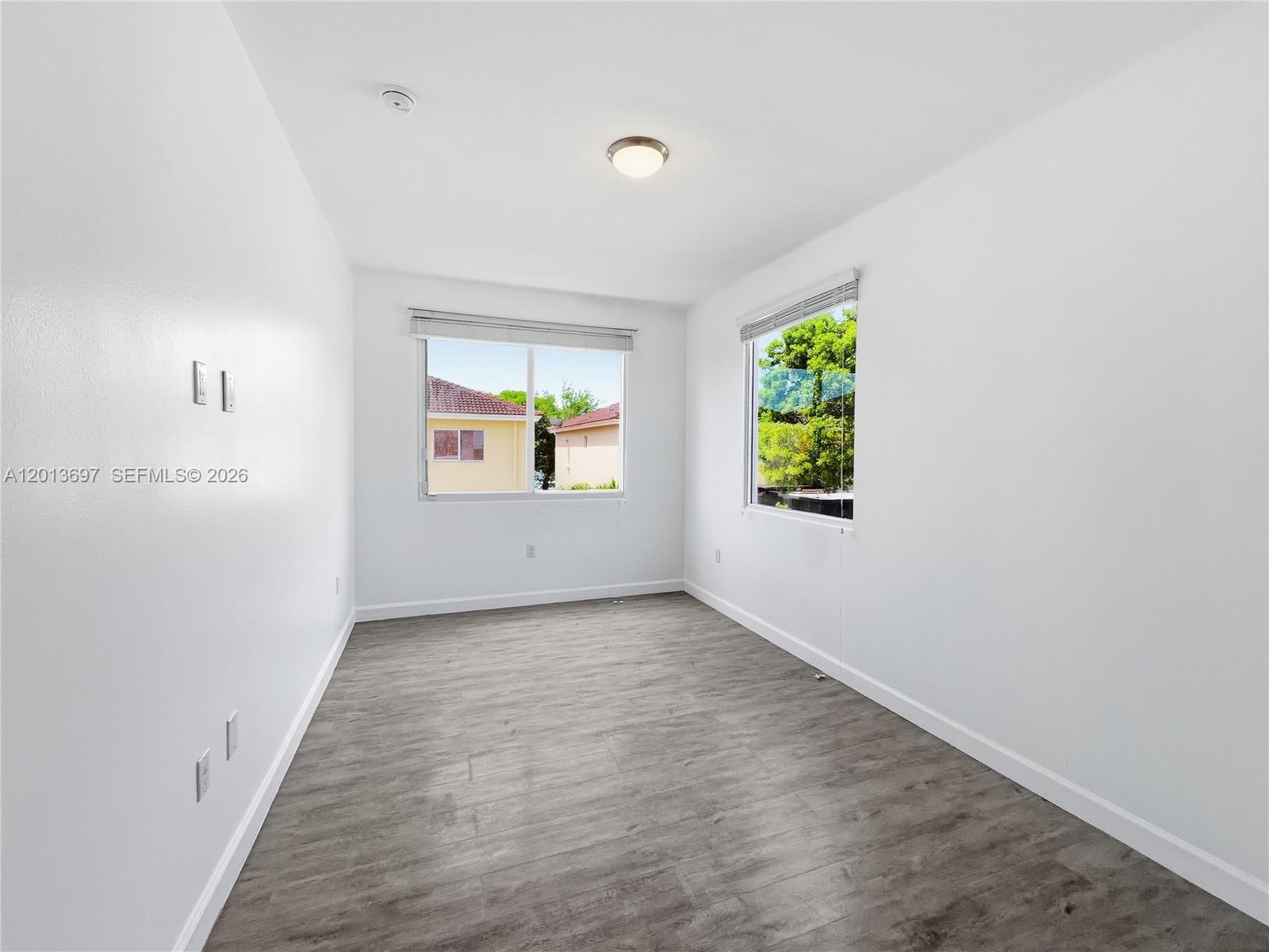 VITRAN AT NARANJA ESTATES - Residential Lease