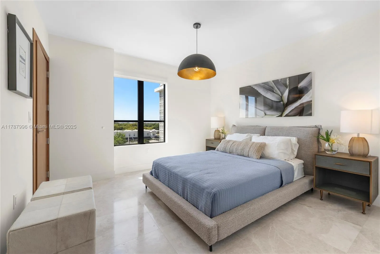 Coral Gables, Florida 33134, United States, 2 Bedrooms Bedrooms, ,2 BathroomsBathrooms,Residential,Active,114868