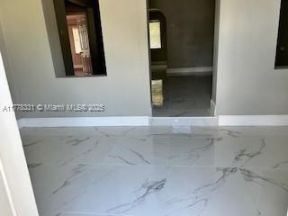 Rental Property at 611 Nw 15th Ave A, Fort Lauderdale, Broward County, Florida - Bedrooms: 2 
Bathrooms: 1  - $2,200 MO.