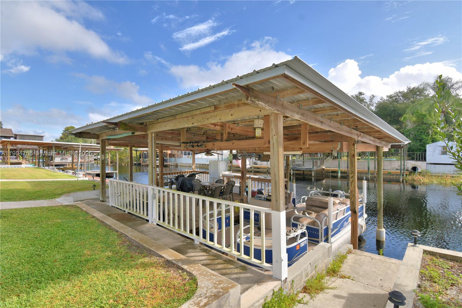 Hatchineha Estates - Residential