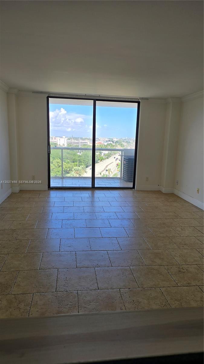 13499 Biscayne Blvd 1103