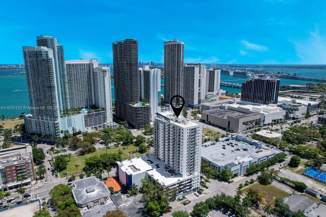 Welcome to 1800 Biscayne Plaza, at the heart of Miami's lifestyle, it is a beacon of modern living, offering an unparalleled location. This modern 1BR/1BTH residence is where comfort meets convenience, surrounded by Downtown, Edgewater, Midtown, Brickell, Wynwood, and Design District. As you step in, enjoy great city views, a layout that offers laminate flooring and a modern kitchen with granite countertops and modern appliances. The living area has natural light and a balcony to enjoy lightful evenings and serene mornings. 1800 Biscayne is s a lifestyle with great amenities: 24-Hour secured lobby, pool, gym and social room. Convenience extends to a Publix less than a block away, wide array of dining, shopping, and entertainment.