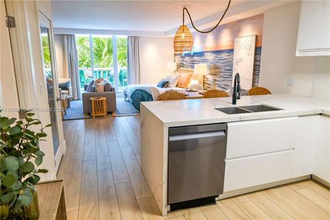 2301 Collins Ave 329 Miami Beach FL 33139