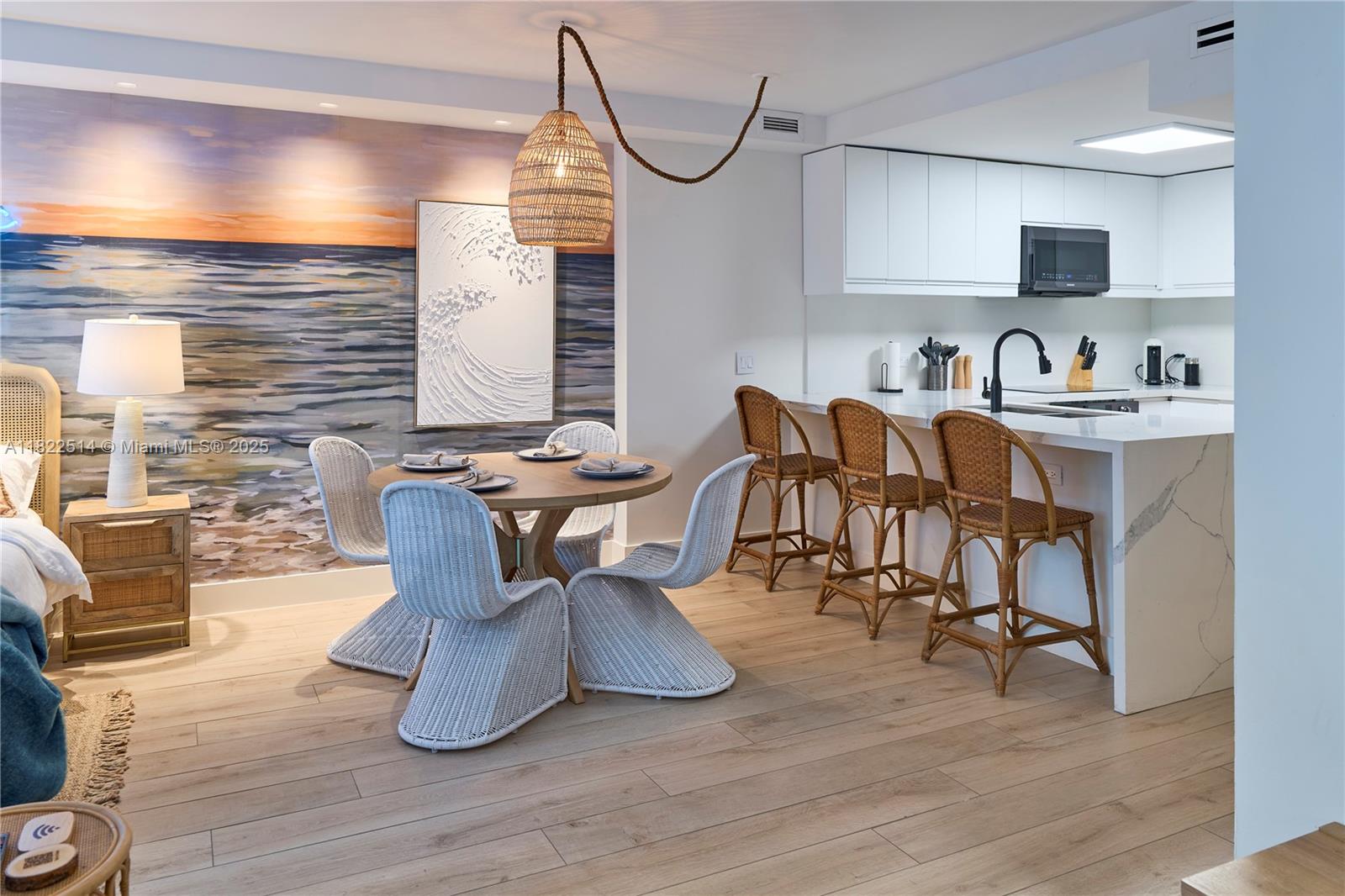 2301 Collins Ave 329, Miami Beach, FL, 33139/$775,000 1 2301 Collins Ave 329