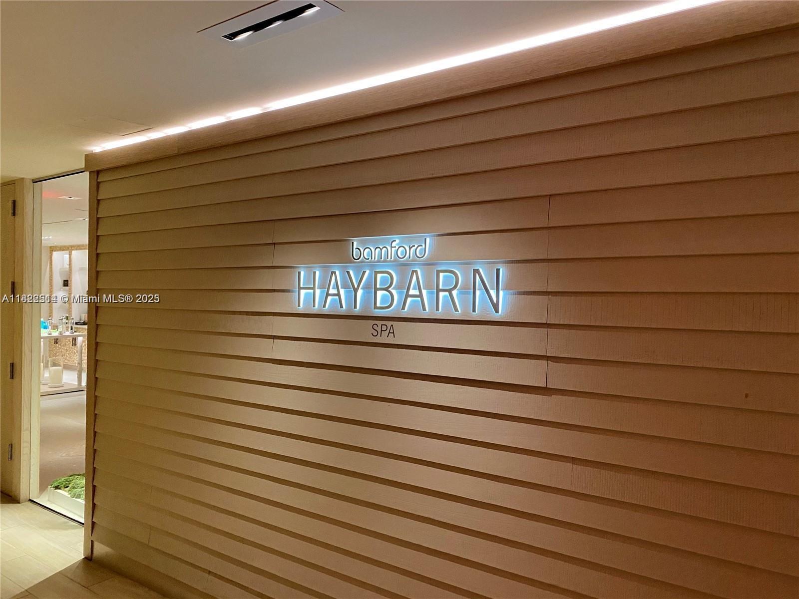 RONEY PALACE CONDO - Residential