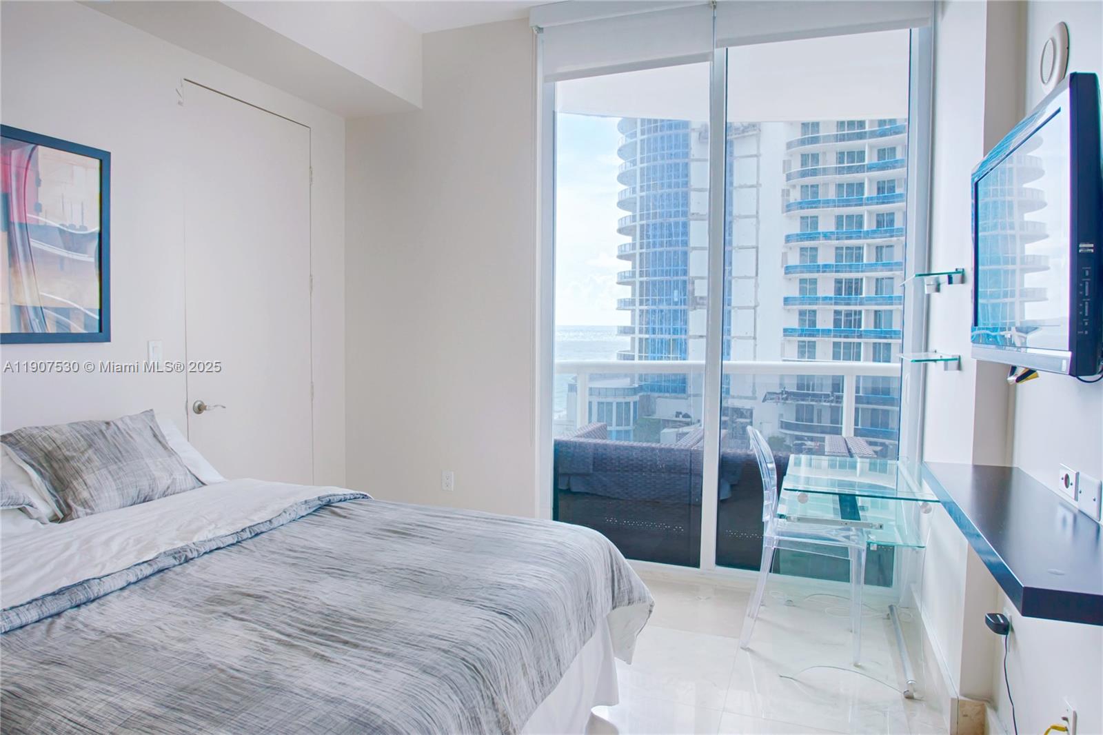 TDR TOWER II CONDO - Residential Lease