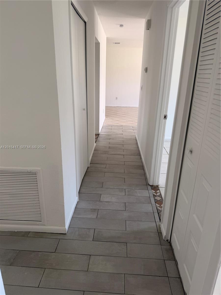 VERO BEACH HIGHLANDS UNIT - Residential