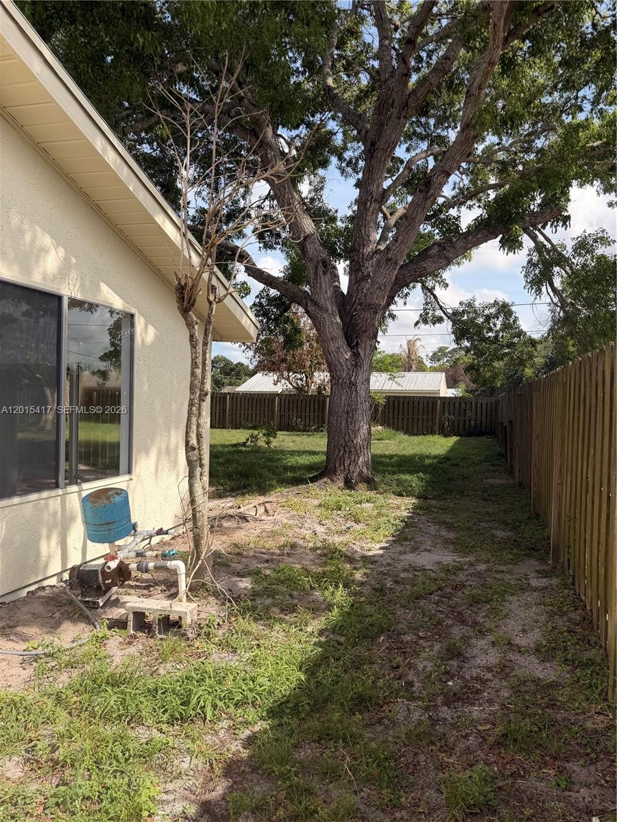 VERO BEACH HIGHLANDS UNIT - Residential