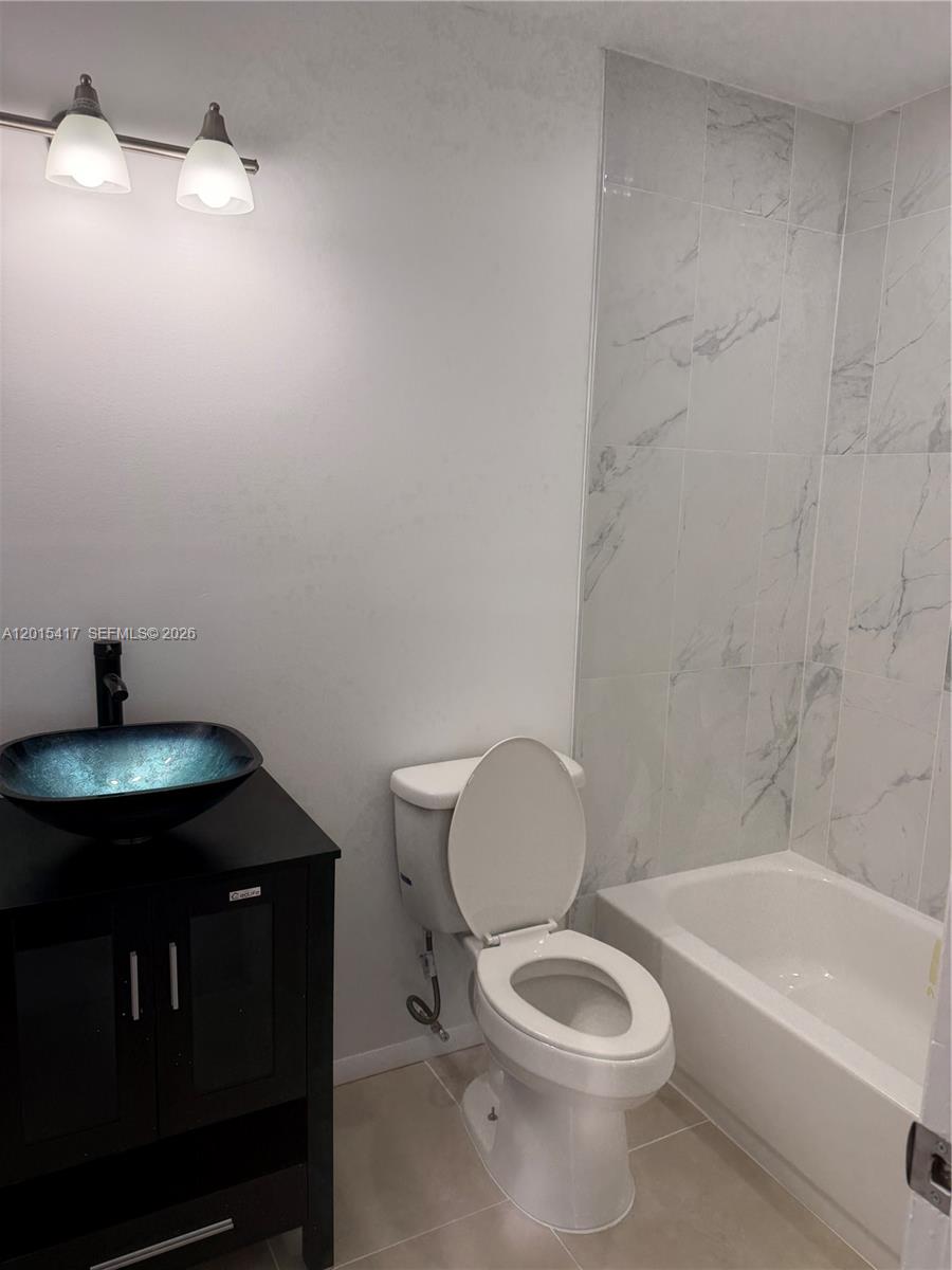 VERO BEACH HIGHLANDS UNIT - Residential