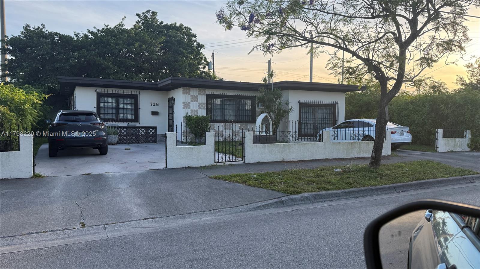 Rental Property at Address Not Disclosed, Hialeah, Miami-Dade County, Florida - Bedrooms: 1 
Bathrooms: 1  - $1,300 MO.