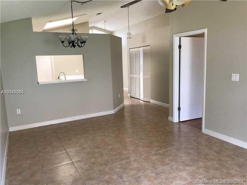 DEERWOOD PART IV - Residential Lease