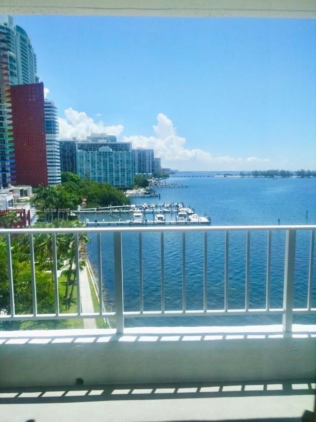 200 SE 15th Rd 9B