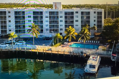 2821 N Miami Beach Blvd 2I North Miami Beach FL 33160