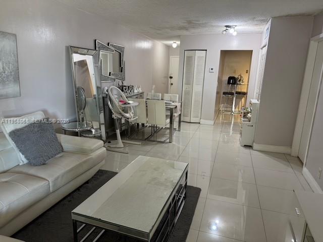 CARLTON BAY CONDO - Residential