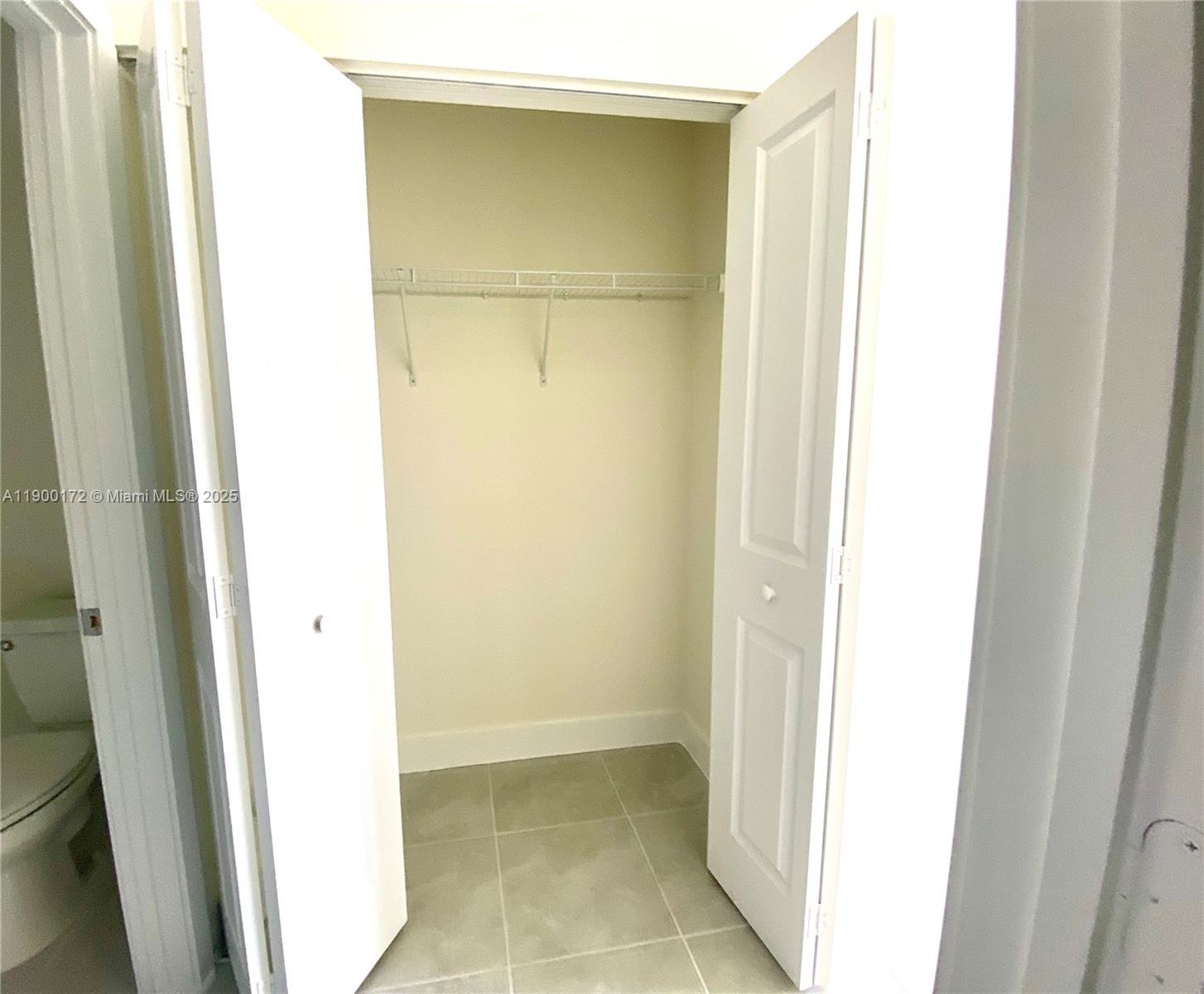 URBANA AT THE RESIDENCES - Residential